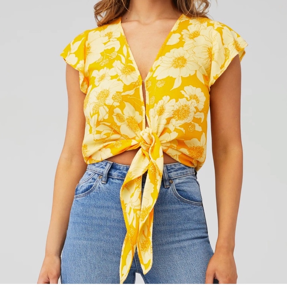 XIX Palms Gold Coast Knot Top Size M